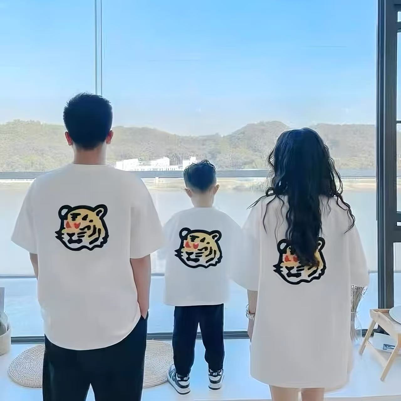 親子ペアルック タイガースマイルTシャツ