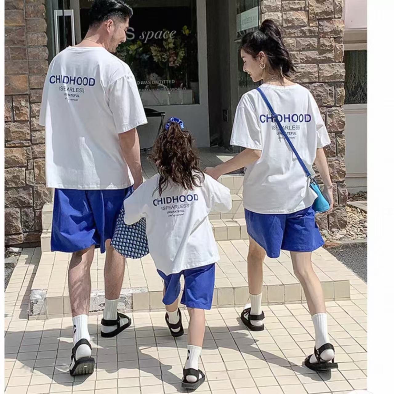 親子ペアルック CHIDHOOD プリントTシャツ＆ハーフパンツ